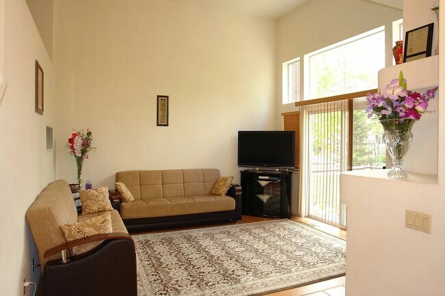 Foto del edificio - 455 Mill River Ln