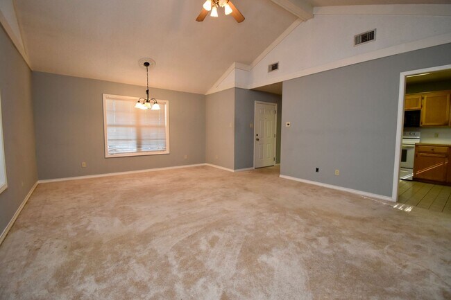 Foto del edificio - 2 Bedroom Duplex in Ruston