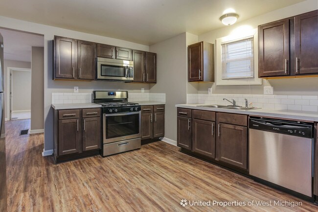 Foto del edificio - 701 9th St NW