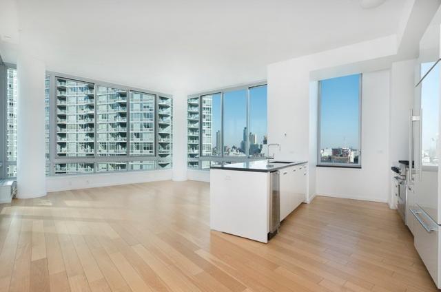 Foto principal - 0 bedroom in LONG ISLAND CITY NY 11109