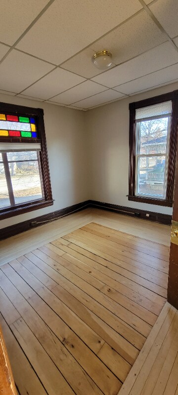 Building Photo - 717 W 6th St