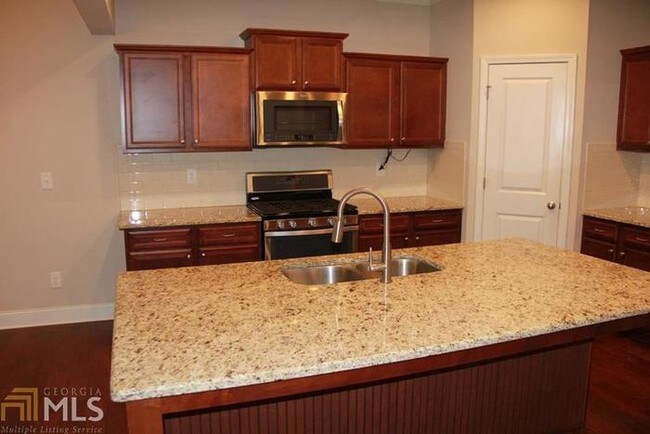 1166 Grassy Oat Ln Sw Lawrenceville Ga 30045 Townhouse For