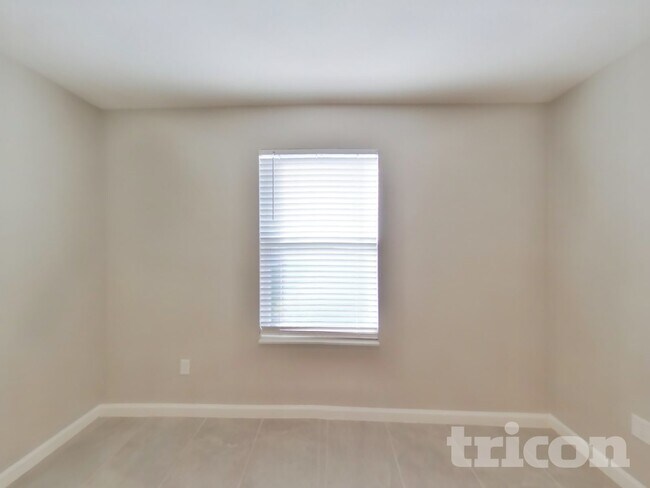 Foto del edificio - 77063 Crosscut Wy