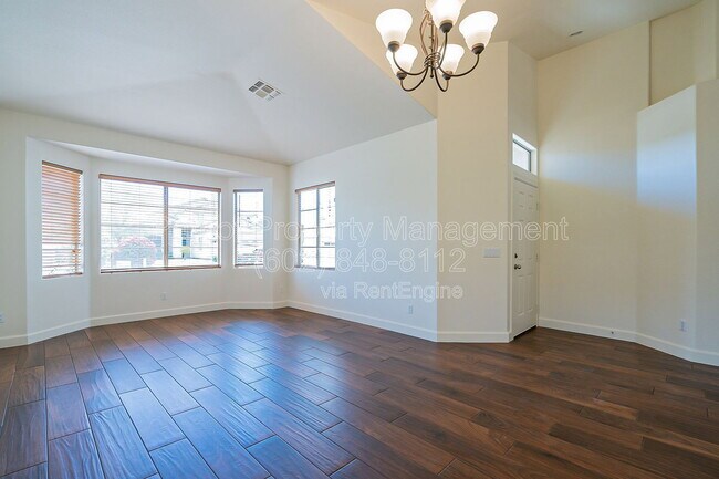 Foto del edificio - 3536 E San Pedro Ave