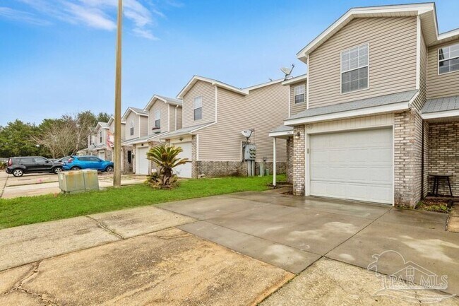 Foto del edificio - 501 Keystone Rd