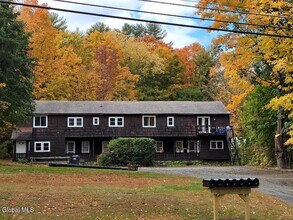 Building Photo - 827 US-9
