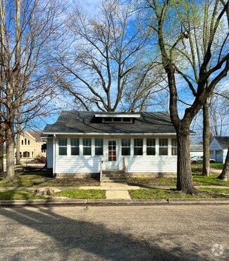 Building Photo - 110 S Pruyn St