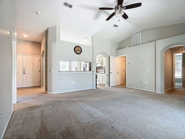 Foto del edificio - 1152 Bowline St