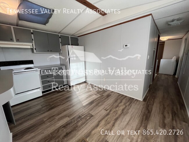 Foto del edificio - 2248 Knoxville Hwy