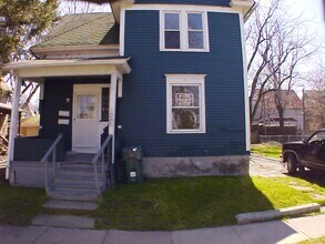 Building Photo - 33 Hazelwood Terrace