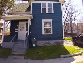 Building Photo - 33 Hazelwood Terrace