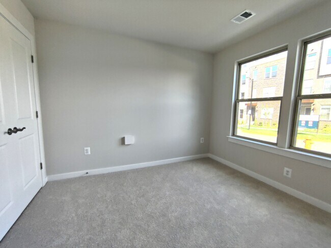 Building Photo - 13742 Cobble Lp
