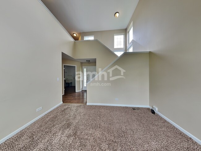 Building Photo - 2387 N Lancaster Ln