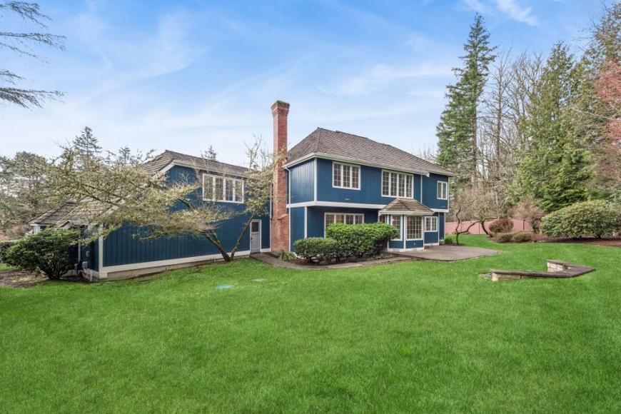 Primary Photo - 4 bedroom in Redmond WA 98053