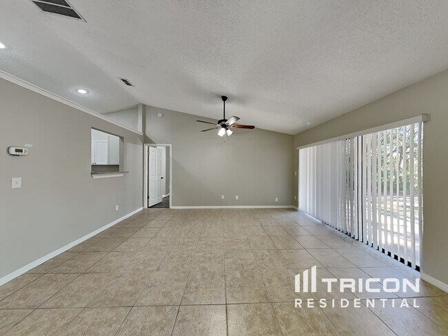 Building Photo - 1764 Cinnamon Circle Casselberry FL