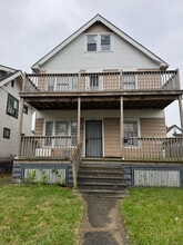 Building Photo - 11130 Continental Ave