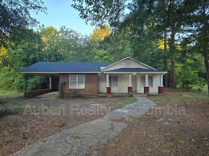Photo - 1339 Blue Ridge Terrace
