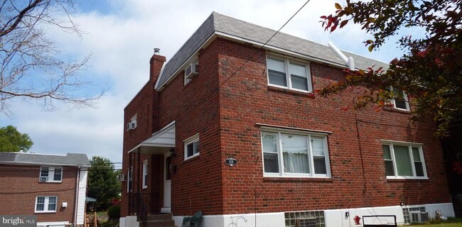 Building Photo - 2219 Haverford Rd