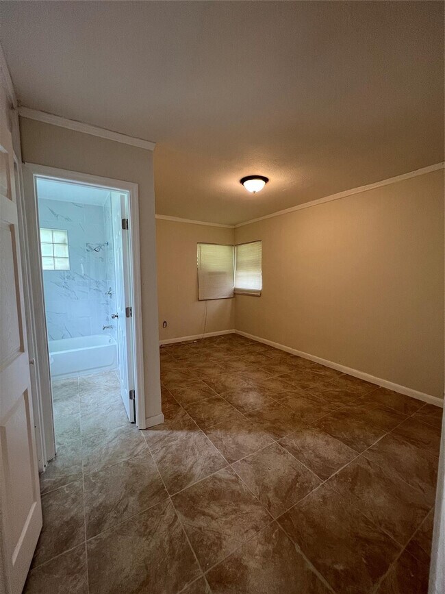 Foto del edificio - 1811 N 47th St