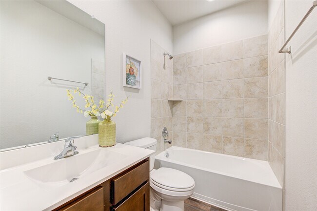 Foto del edificio - 4215 Fornari Ln