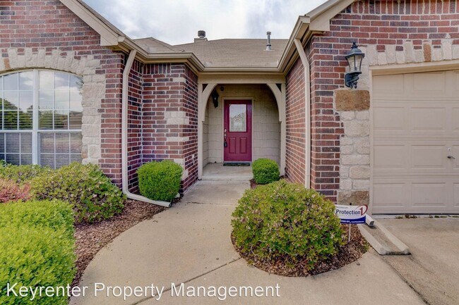 Foto del edificio - 3 br, 2 bath House - 11614 S Mulberry Ct
