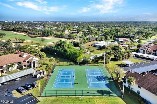 Building Photo - 8445 Charter Club Cir