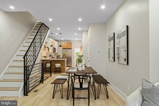Foto del edificio - 648 N 36th St