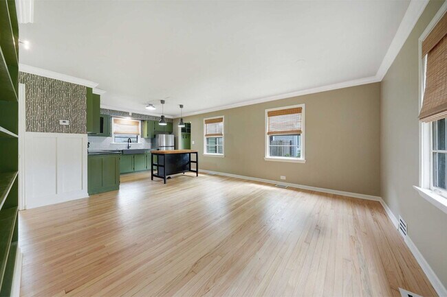 Foto del edificio - 507 W Wesley St