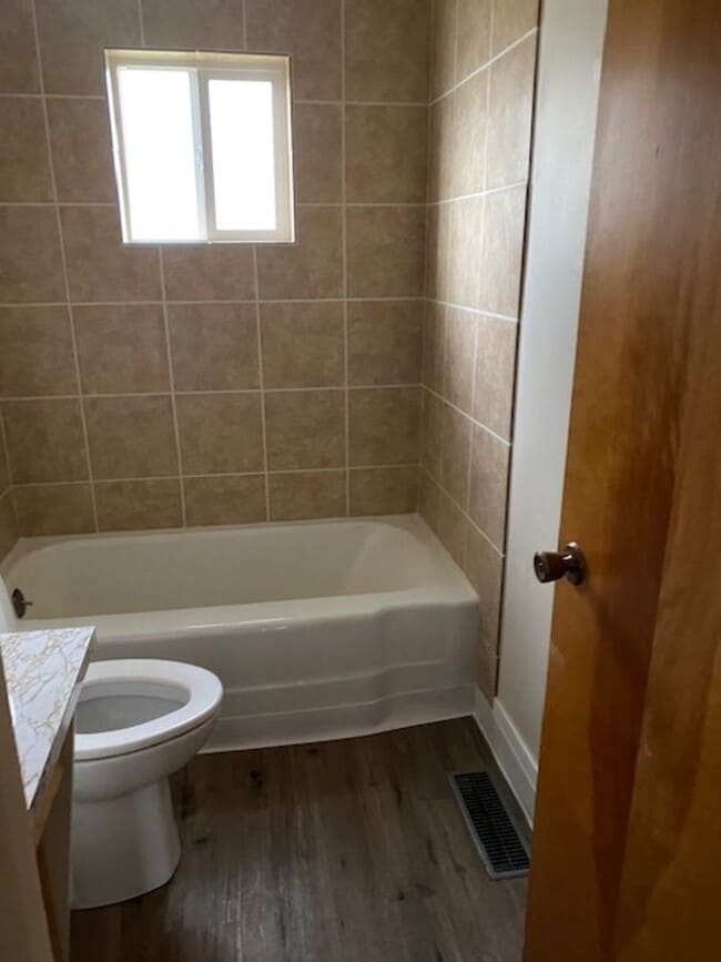 Foto del edificio - 708 Park Ave