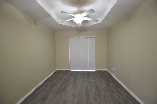 Foto del edificio - 8600 Lineyard Cay