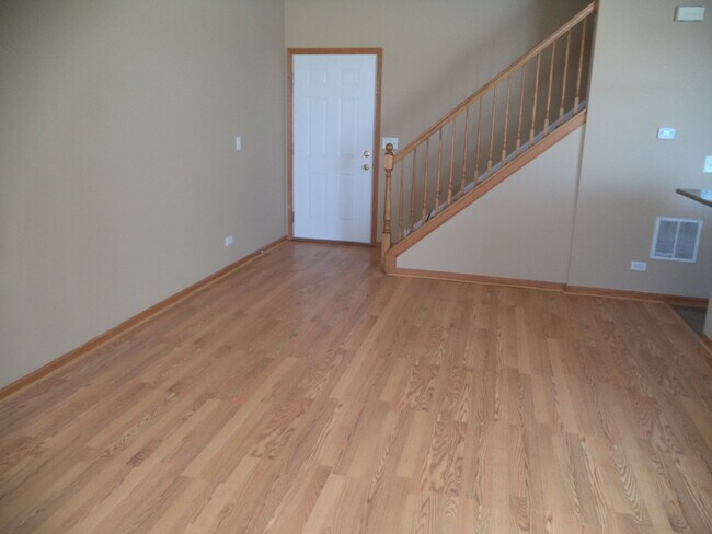 Building Photo - 1979 Cobblestone Dr