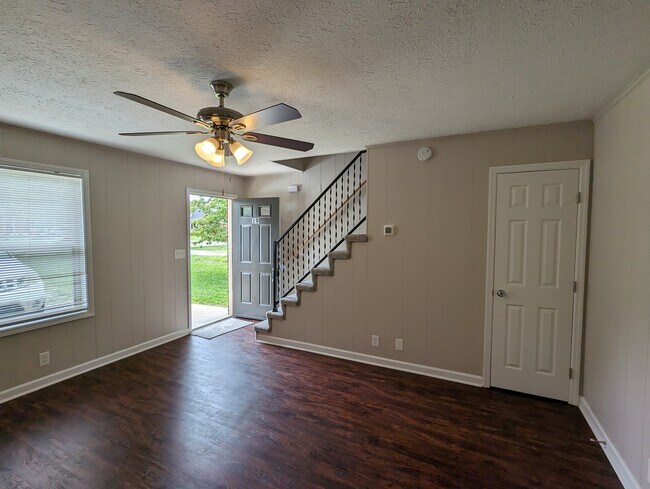 Foto del edificio - 112 Victor Reiter Pky