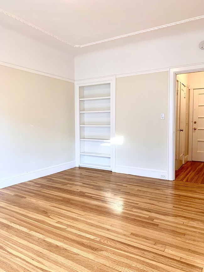 Foto del edificio - 2485 Chestnut St