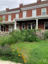 Building Photo - 1228 W 37th St
