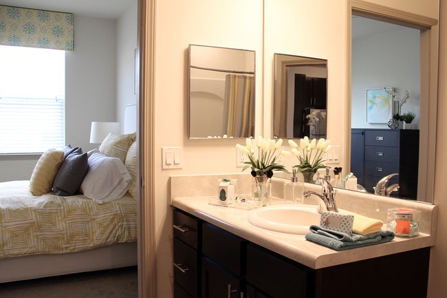 Bathroom - The Oliver Bloomfield