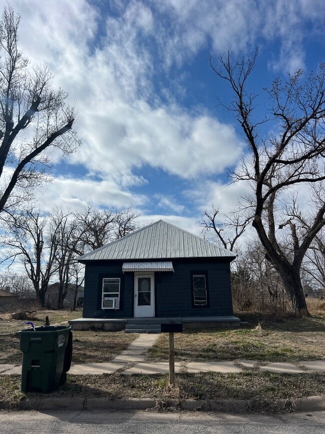 Building Photo - 525 Carey St