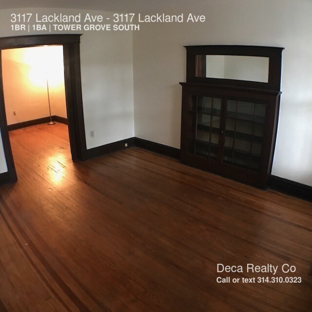 Building Photo - 3117 Lackland Ave