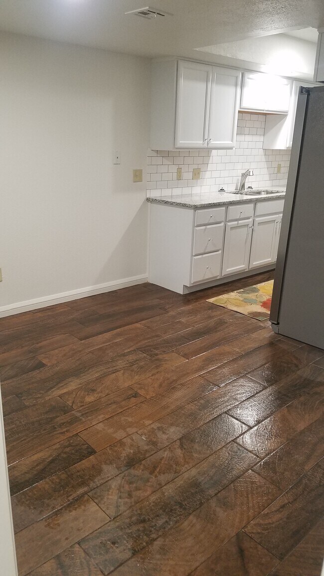 Foto del edificio - 600 NW 4th St