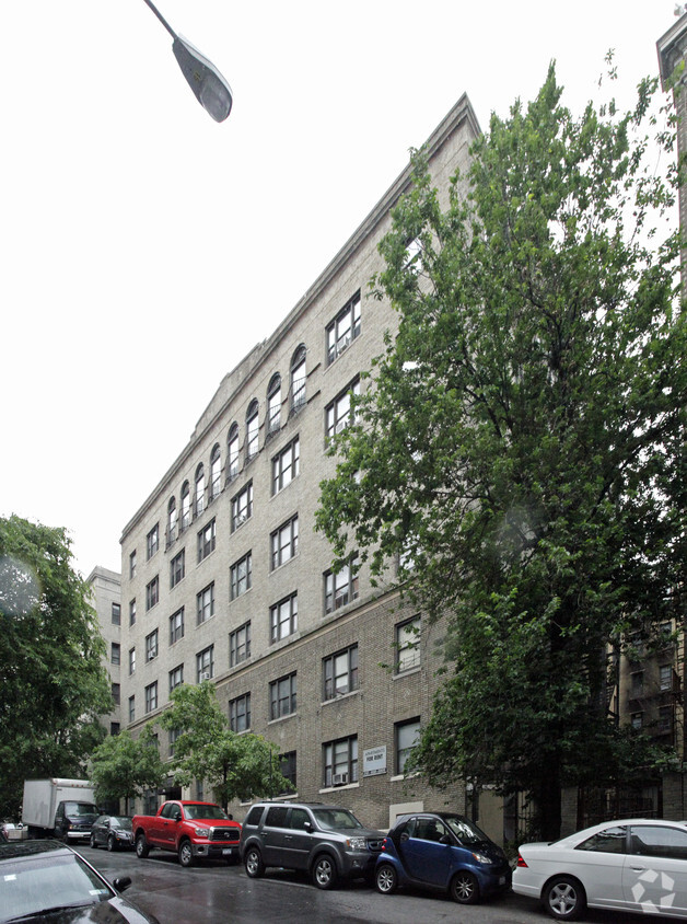 Primary Photo - 715 West 172nd Street