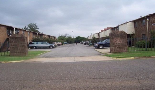 Foto principal - 400-402 Goldwire Cir SW