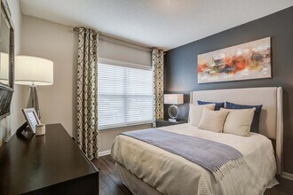 Building Photo - Avant at Steele Creek