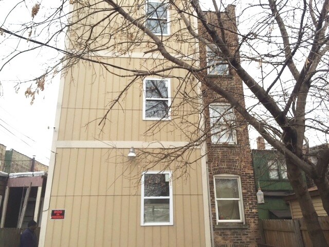 Building Photo - 5116 W North Ave