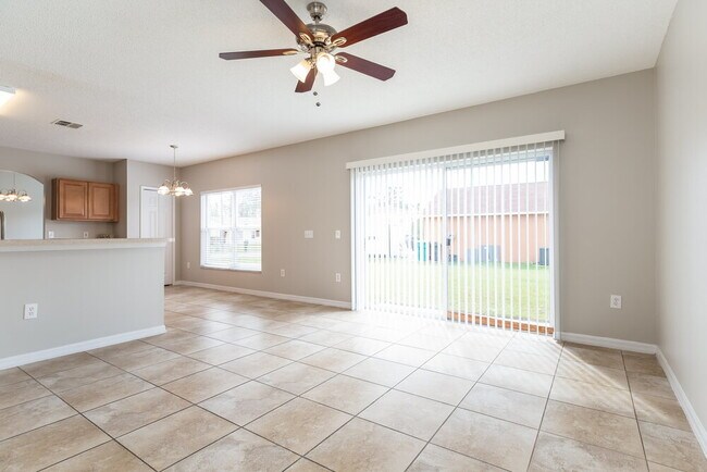 Foto del edificio - 920 Cambridge Ct