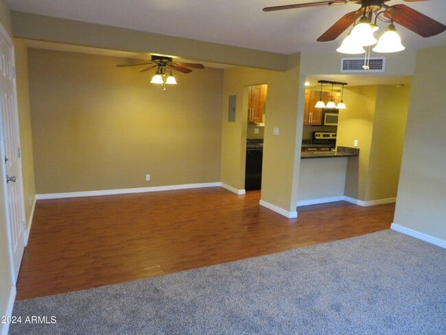 Foto del edificio - Condo in Mesa on second floor