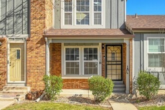 Building Photo - 1239 S Flower Cir