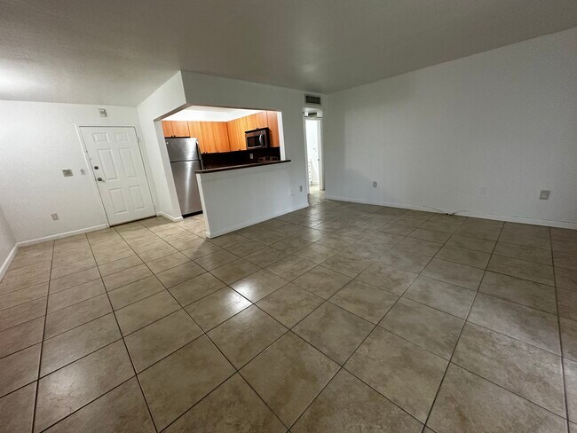 Building Photo - 9445 SW 76th St