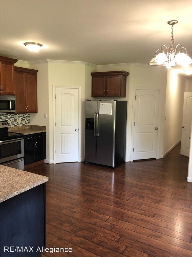 Foto del edificio - 3 br, 2.5 bath House - 3306 FRANKLIN STREET