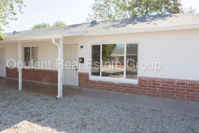 Primary Photo - 1614 W Osborn Rd