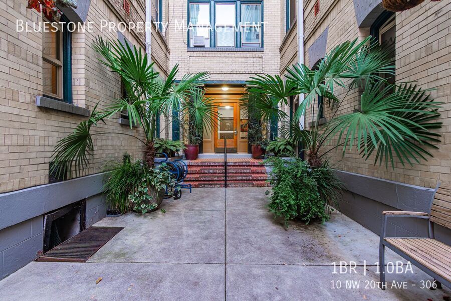 Foto del edificio - 10 NW 20th Ave.