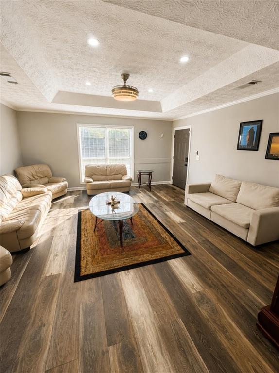 Foto del edificio - 1116 Summer Brook Rd